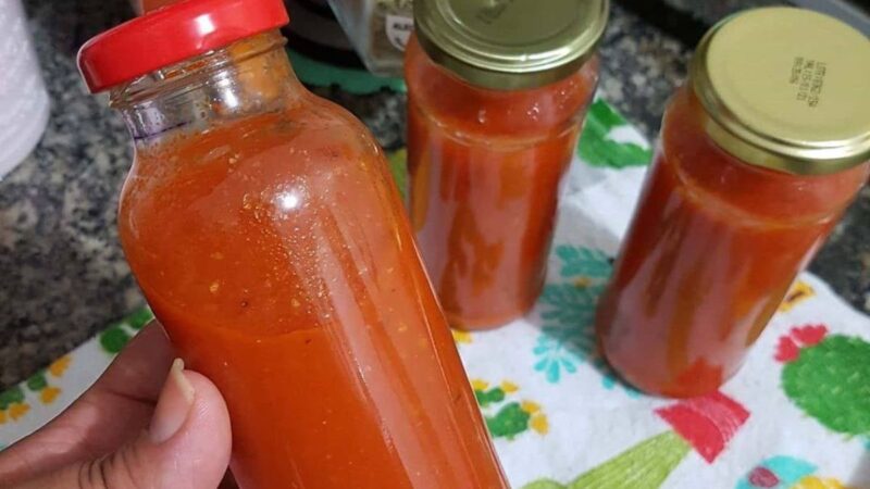 Molho de Tomate Caseiro: Uma Delícia Simples e Versátil para sua Cozinha